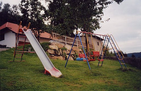 Das Paradis für Kinder - unser Spielplatz für die kleinen Gäste